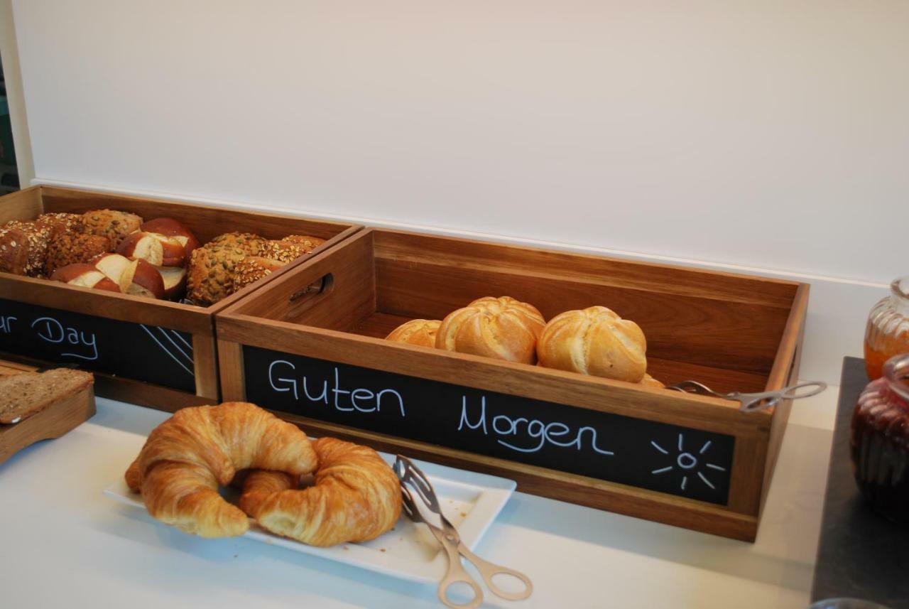 Esslingen am Neckar Hotel Am Berg Esslingen מראה חיצוני תמונה